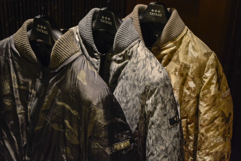 タトラス リバーシブル ブルゾン 迷彩 カモフラ カーキ グレ