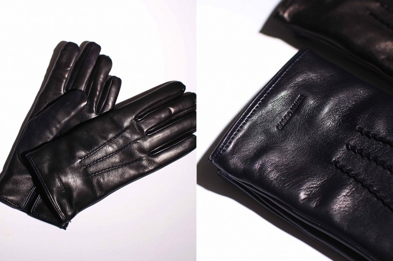 【新品】GIORGIOARMANI ジョルジオアルマーニ　黒　手袋　デザイン装飾 新品】GIORGIOARMANI ジョルジオアルマーニ 黒 手袋 デザイン