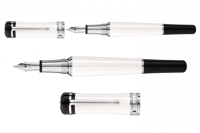 Montblanc モンブラン 永遠の Bonheur 幸せ を願ってパートナーに贈る 美しい筆記具 News 伊勢丹新宿店メンズ館 公式メディア Isetan Men S Net