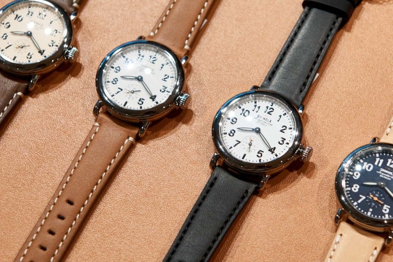 デトロイト　SHINOLA シャイノラ　レザーベルト時計