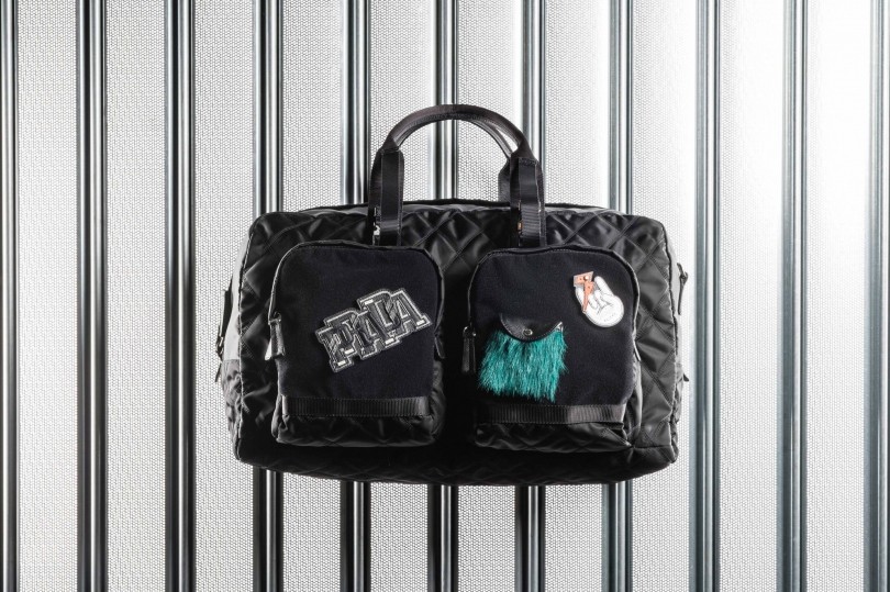 プラダ パッチワーククラッチバッグ（プラダ PRADA ロボットトート  