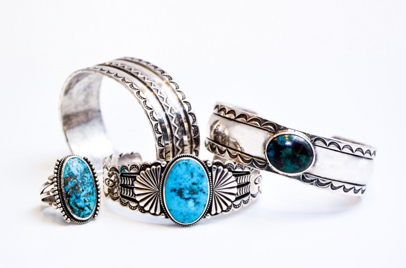 ナバホ族シルバーインディアンジュエリーバングル ゴローズ undercover