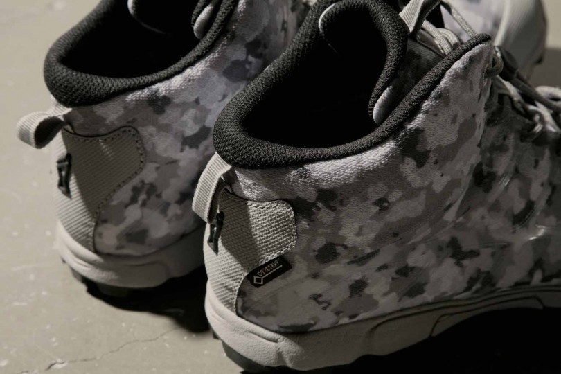 Foot The Coacher フットザコーチャー トレイルランニングブランド Inov 8 イノヴェイト に別注したアーバンカモ柄の新作シューズが発売 News 伊勢丹新宿店メンズ館 公式メディア Isetan Men S Net