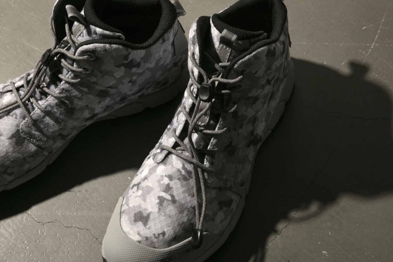 Foot The Coacher フットザコーチャー トレイルランニングブランド Inov 8 イノヴェイト に別注したアーバンカモ柄の新作シューズが発売 News 伊勢丹新宿店メンズ館 公式メディア Isetan Men S Net