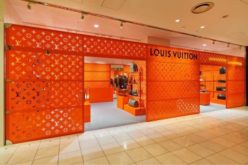 Louis Vuitton ルイ ヴィトン 伊勢丹新宿店が ルイ ヴィトン 一色に メンズ ウィメンズの期間限定ポップアップが登場 Event 伊勢丹新宿店メンズ館 公式メディア Isetan Men S Net