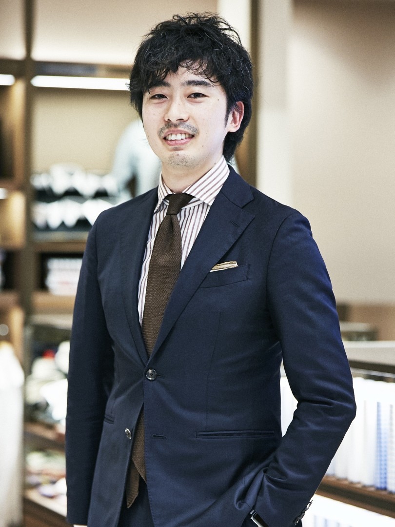 V Style 1分で学べる紳士の遊び Vol 5 2 5 Isetan Men S の Vゾーンの流儀 ネクタイとシャツが印象を変える Feature 伊勢丹新宿店メンズ館 公式メディア Isetan Men S Net