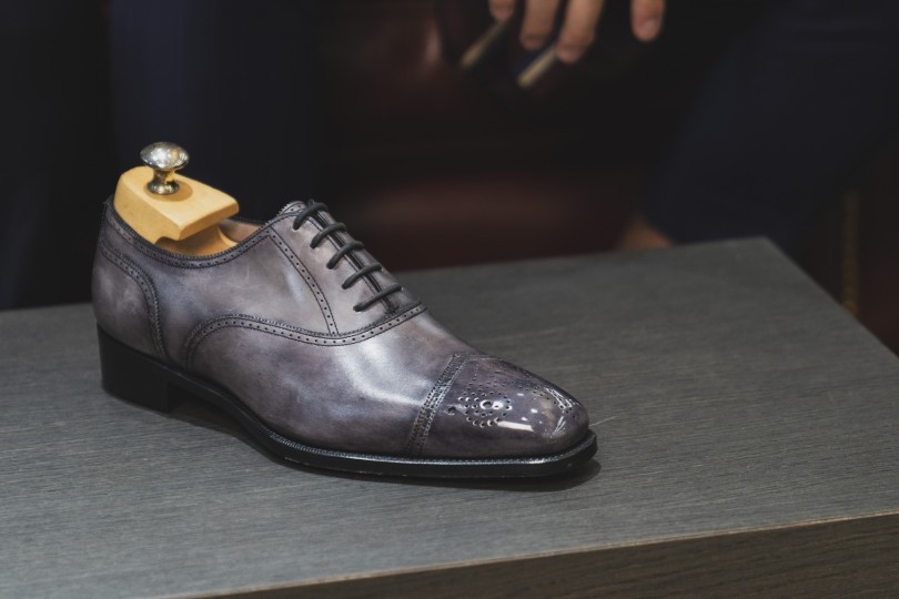 特集 一生モノの高級紳士靴に出合う 人気 実力を兼ね備えた英国4大ブランドを比較 3 5 Recommend 伊勢丹新宿店メンズ館 公式メディア Isetan Men S Net
