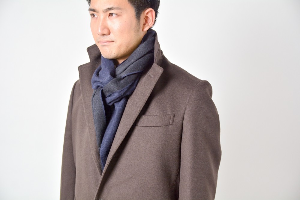 マフラー特集18 ビジネスからカジュアルまで5つのコートにぴったりの マフラーの巻き方 を教えます Photo 伊勢丹新宿店メンズ館 公式メディア Isetan Men S Net