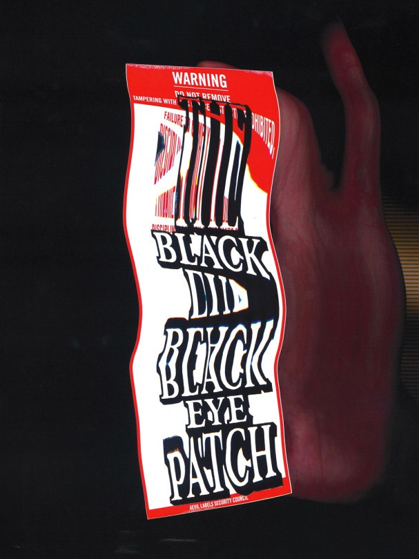 注目 blackeyepatch ブラックアイパッチ 飛び出し注意 ステッカー付き seniorwings.jpn.org