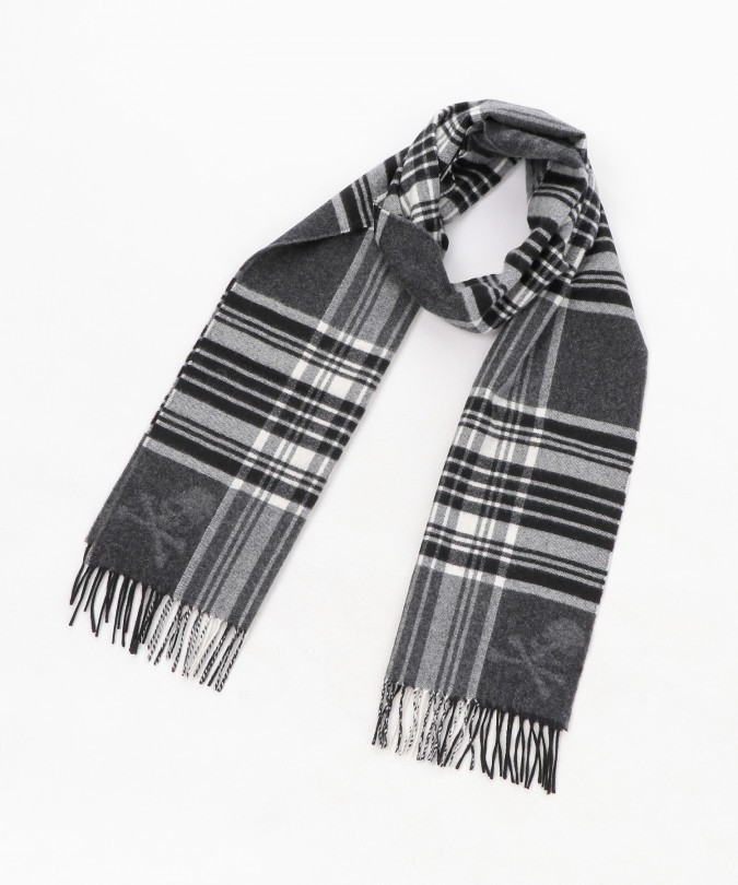 Mastermind Japan マスターマインド ジャパン と Johnstons ジョンストンズ によるコラボレーションマフラーが 伊勢丹新宿店限定で発売 Photo 伊勢丹新宿店メンズ館 公式メディア Isetan Men S Net