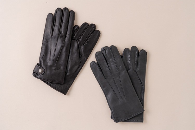 特集 伊勢丹メンズおすすめのメンズ手袋ブランド7選 サイズの測り方から 人気アイテムまで Photo 伊勢丹新宿店メンズ館 公式メディア Isetan Men S Net