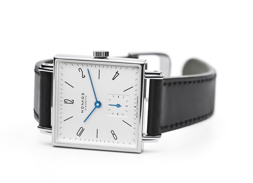 腕時計の聖地ドイツ・グラスヒュッテが誇る＜ノモス グラスヒュッテ＞のミニマルなタイムピース。