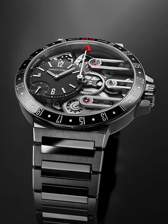 ＜アーミン・シュトローム＞時計愛好家から支持される独創的な腕時計とは？ PHOTO 伊勢丹新宿店メンズ館 公式メディア