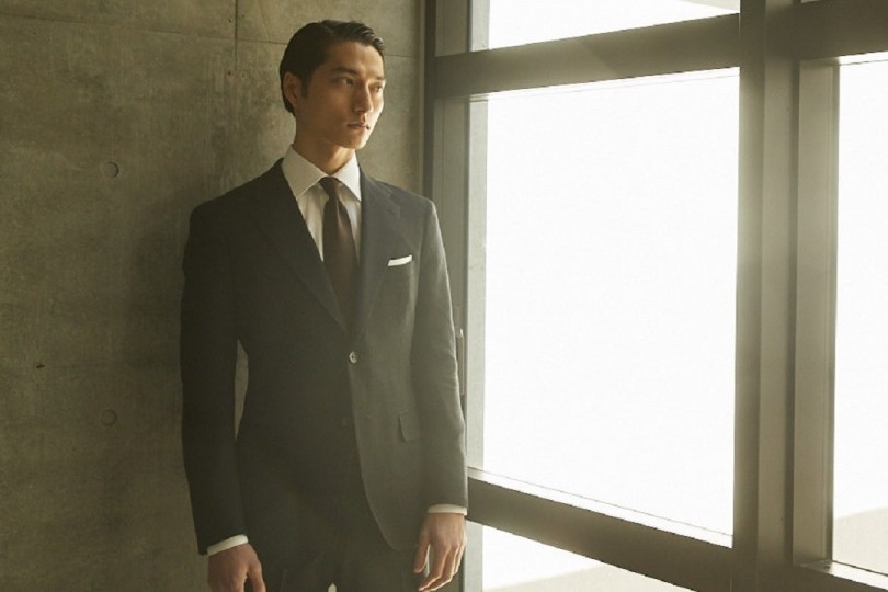 ハイ テーラー オフィス街丸の内 イセタンサローネメンズに登場 スーツ シャツのオンライン完結型カスタムオーダーサービス 東京 丸の内のメンズストア Isetan Salone Men S イセタンサローネ メンズ Feature 伊勢丹新宿店メンズ館 公式メディア