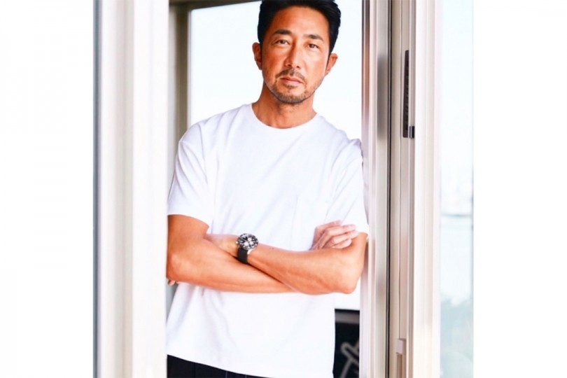 干場義雅着用 クロスクローゼット +CLOTHET 新作 vネック｜メンズ 