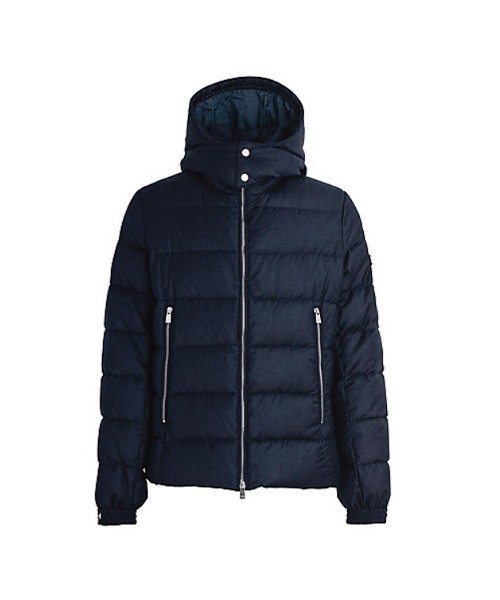 タトラス＞｜ブランドが誇る機能美・造形美を体現できるモデルを三越