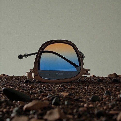 ＜ローヴ ギャラクシー＞ Xenia-18.45