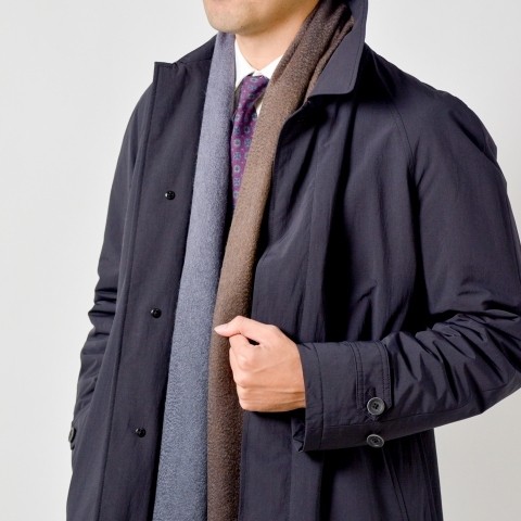 マフラー特集18 ビジネスからカジュアルまで5つのコートにぴったりの マフラーの巻き方 を教えます 2 3 Q A 伊勢丹新宿店メンズ館 公式メディア Isetan Men S Net