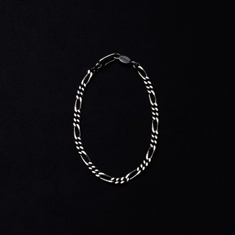 ＜アンチドートバイヤーズクラブ＞「Figaro Chain Bracelet」 17,600円