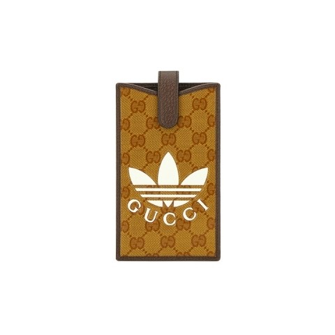 「adidas × Gucci」スマートフォンケース 126,500円