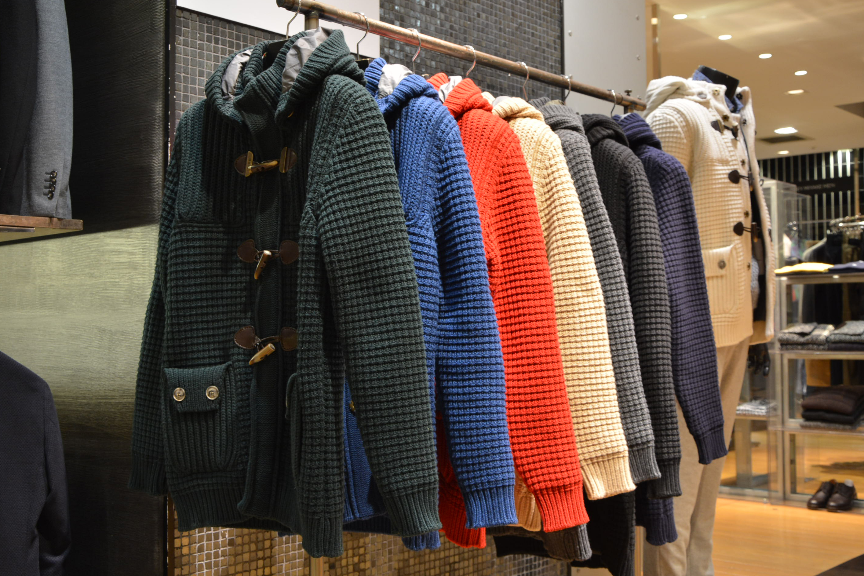 BARK/バーク＞｜ニットダッフルの先駆者が送る新たなニットの可能性