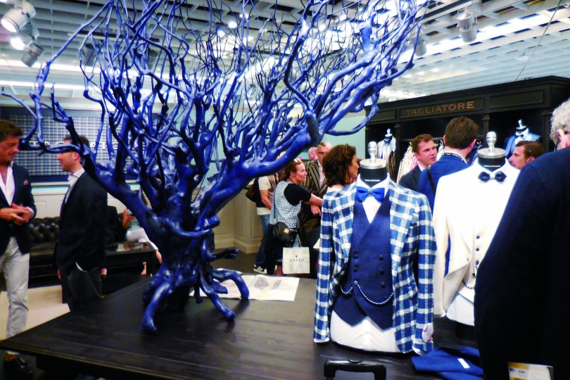 トレンド リポート Men S Fashion Forecast ピッティから ミラノコレから パリコレから 16年春のトレンド座談会 前編 Recommend 伊勢丹新宿店メンズ館 公式メディア Isetan Men S Net