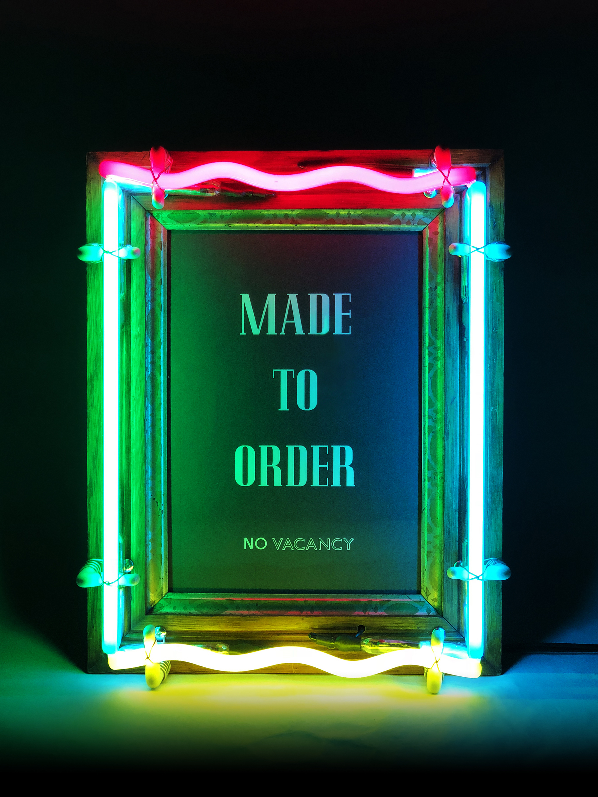No Vacancy ノーバカンシー ノスタルジックなネオンサインをご自宅で インテリアとして楽しむネオンアートが登場 受注会も開催 Event 伊勢丹新宿店メンズ館 公式メディア Isetan Men S Net