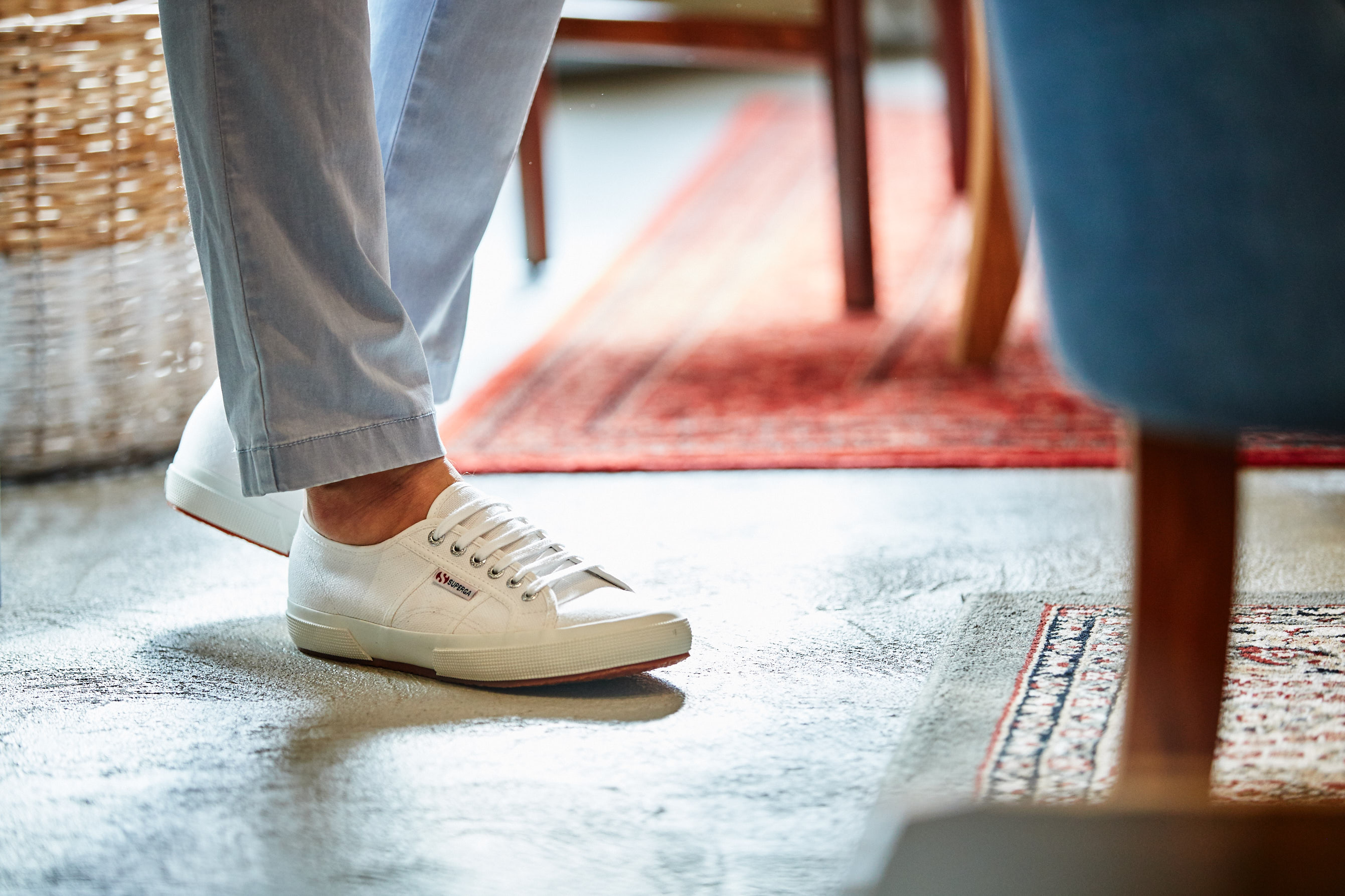 Superga スペルガ イタリアが生んだ 不朽の名作スニーカーを優雅に履きこなそう Event 伊勢丹新宿店メンズ館 公式メディア Isetan Men S Net