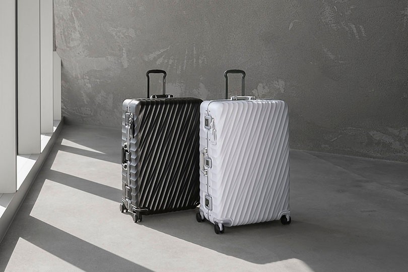 トゥミ＞を代表する「19 Degree」のポップアップ！秋の新作先行販売や