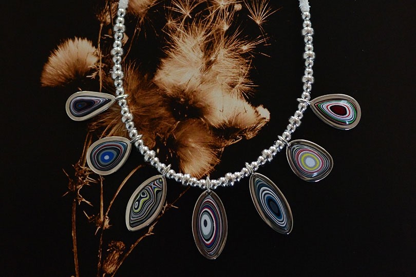 <アイブイエックスエルシーディーエム>希少な天然石にフォーカスした2026年春夏最新コレクションのプロモーションを開催【伊勢丹新宿店】