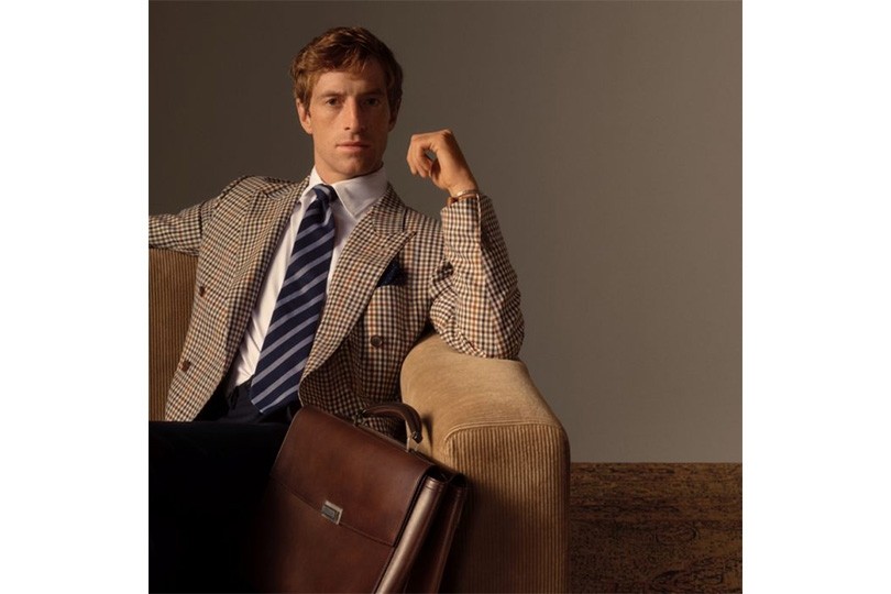 Dunhill ダンヒル　現物写真は後半に載っております。 dunhill-bag-and-wallet-23-aw-1.jpg