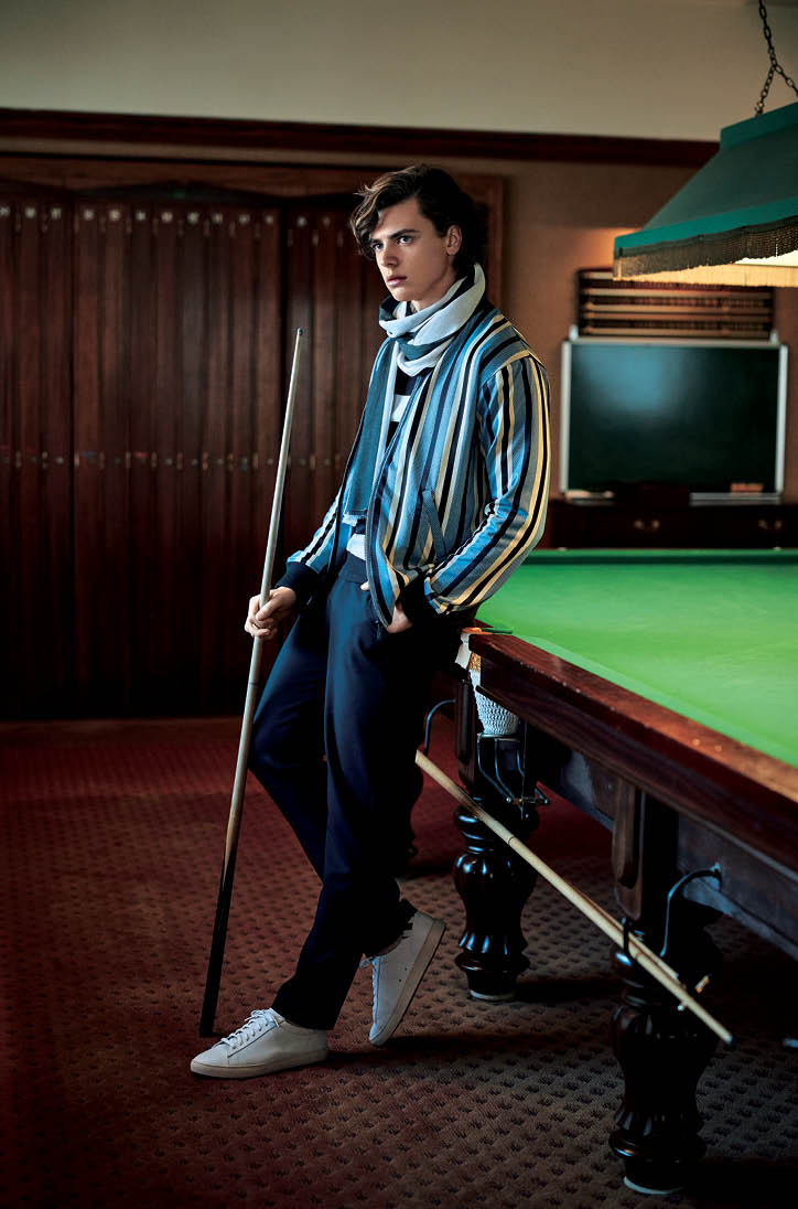 〈アニエスベー〉